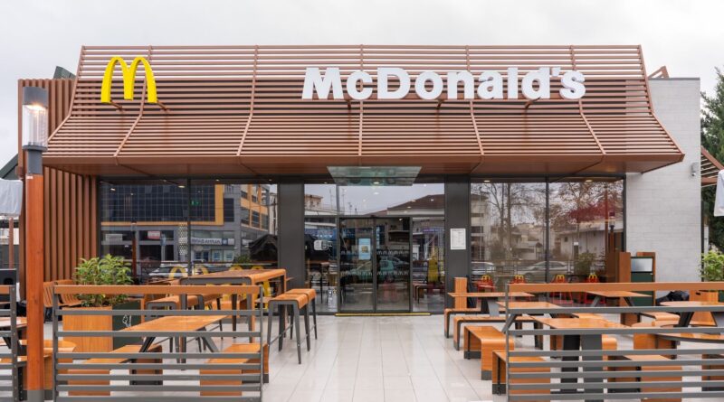 mcdonalds vidkryvaye shhe 7 zakladiv u kyyevi | 1