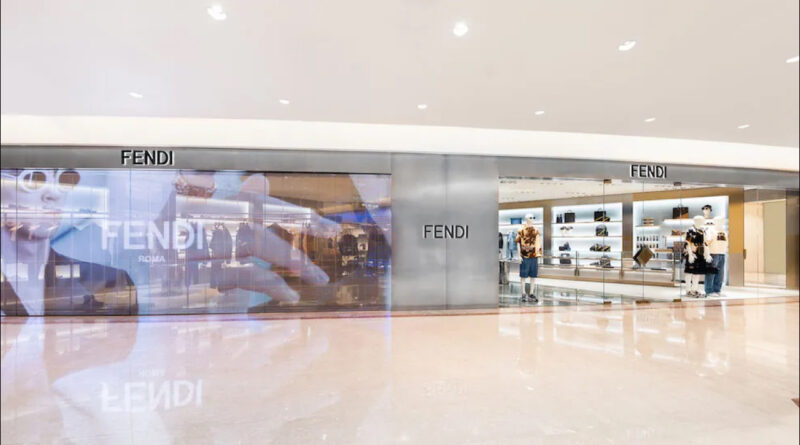 Fendi відкрив перший чоловічий флагман у Сінгапурі