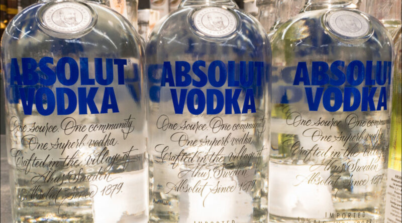 Горілчаний бренд Absolut відновлює постачання продукції в рф