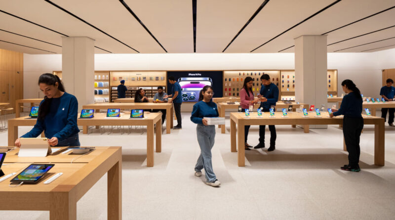 Працівники Apple Store вимагають запровадити чайові у магазинах