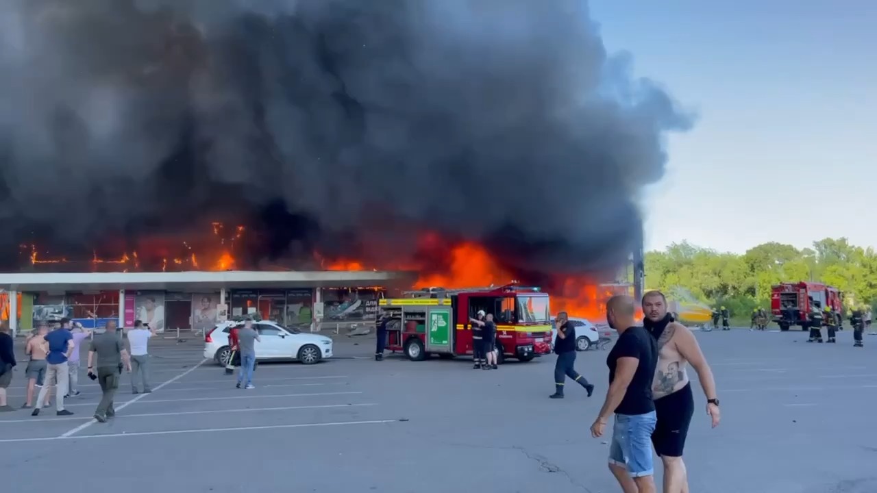 У роковини трагедії в ТЦ 