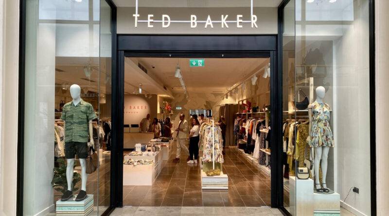 Ted-Baker-закриває-усі-магазини-у-Великій-Британії