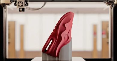 Nike-презентував-свої-перші-кросівки,-надруковані-на-3d-принтері-(відео)